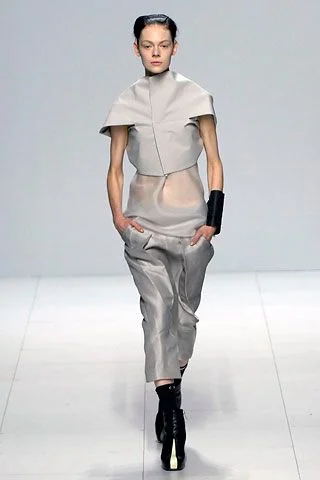 Look 3